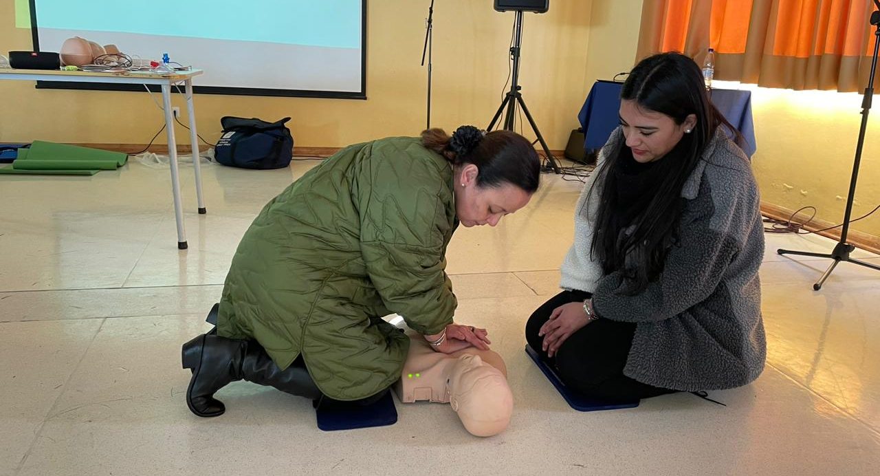 Curso Reanimación Cardiopulmonar y uso del DEA / Mutual de Seguridad